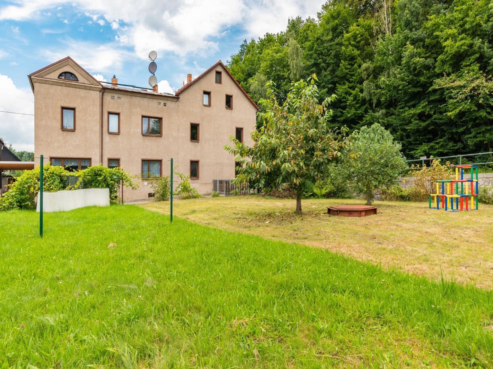 Modern Apartment In Sebnitz With A Terrace In Sebnitz Exterior photo